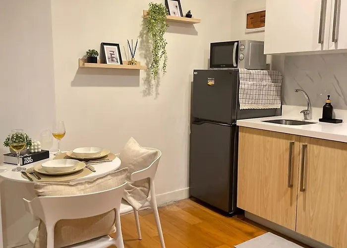 Apartment The Serene Escape Ph Rockwell Balcony View 1br *