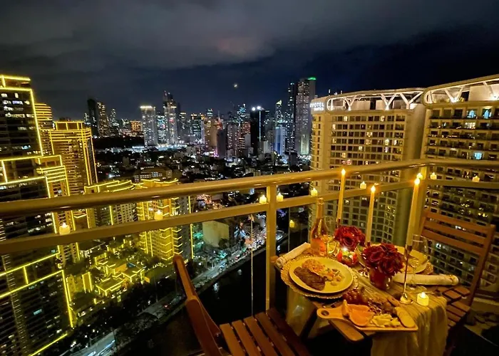 The Serene Escape Ph Rockwell Balcony View 1br Apartment *